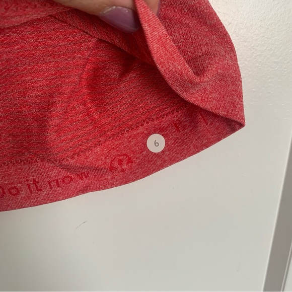 Lululemon Swiftly V-neck tee - Picture 4 of 4